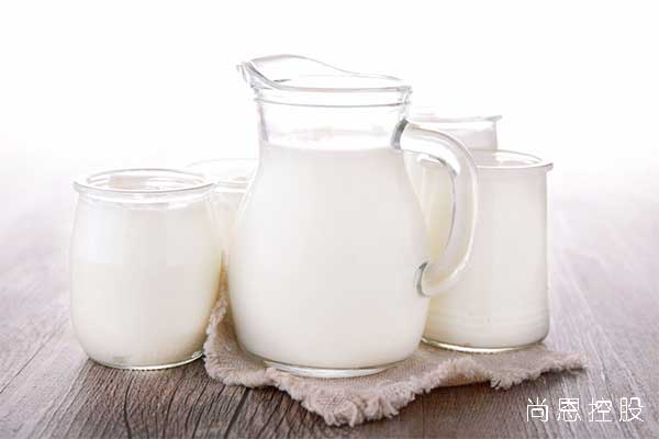 牛奶变成酸奶后营养会发生什么变化